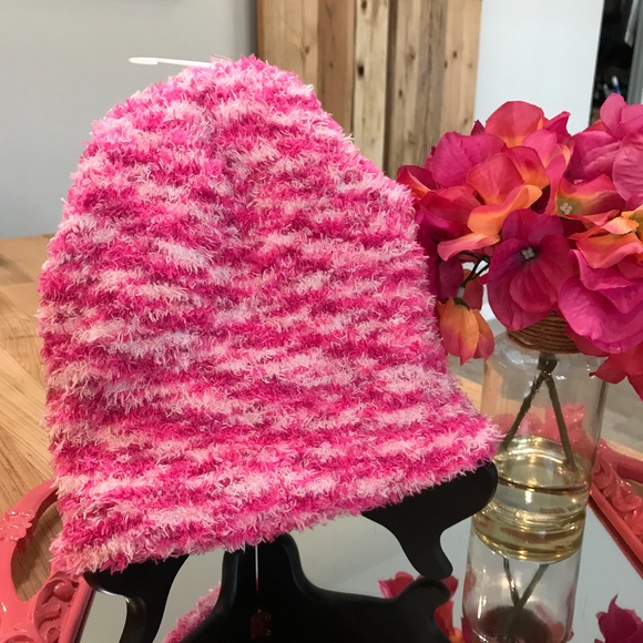 Accessories - Ladies Knit Hat Completely Pink-NWOT